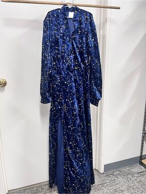 Women’s costume witch Star-Embellished Navy Velvet Maxi Dress